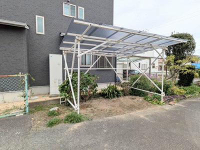【駐車場】 | ファミーユ上宇部 | 駐車場完備です