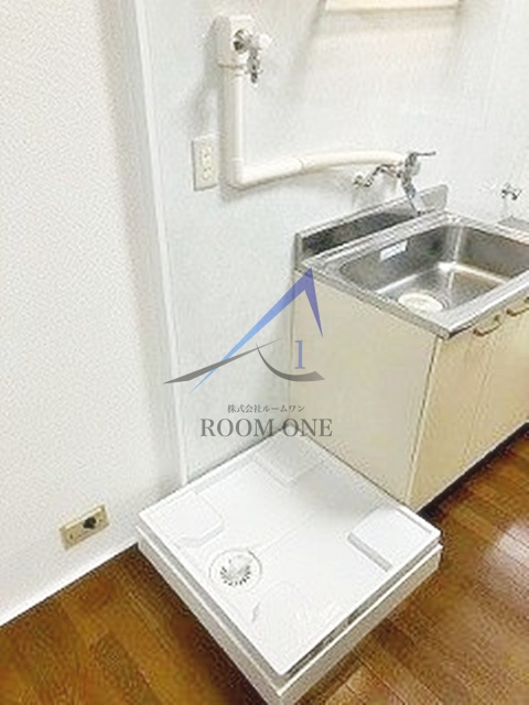 セイフウハウスの設備|洗濯機置き場です。