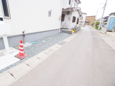 【前面道路含む現地写真】 | Livele Garden.S　森合丹波谷地第２　１号棟