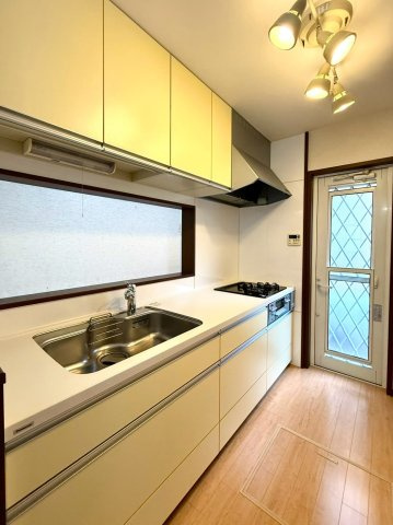 山荘町　戸建のキッチン