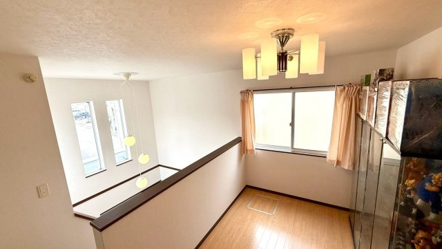 山荘町　戸建の内装