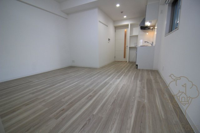パラッツォ南森町の居間・リビング