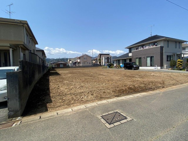 勿来町酒井酒井原 330坪の前面道路含む現地写真|前面道路(南東側)から撮影した写真です