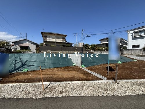 【外観】 | 【仲介手数料０円】伊勢原市桜台2丁目　土地（売地）B区画　全2区画 | 全体　伊勢原市桜台2丁目　土地（売地）全2区画