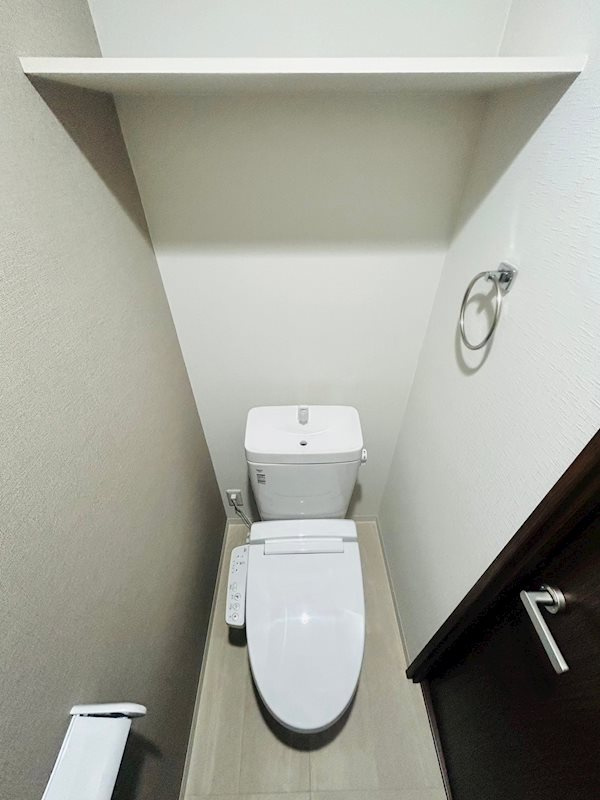 熊本市東区尾ノ上４丁目の賃貸マンションのトイレ