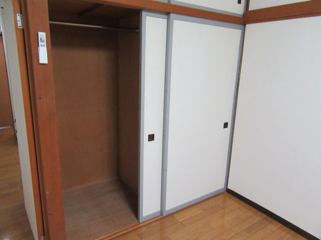 コーポあこやの収納