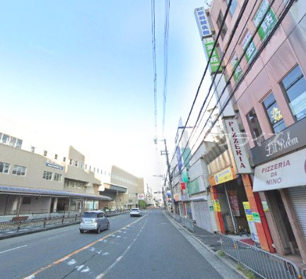 豊中駅前本町1丁目　貸店舗の周辺|前面の通りです☆