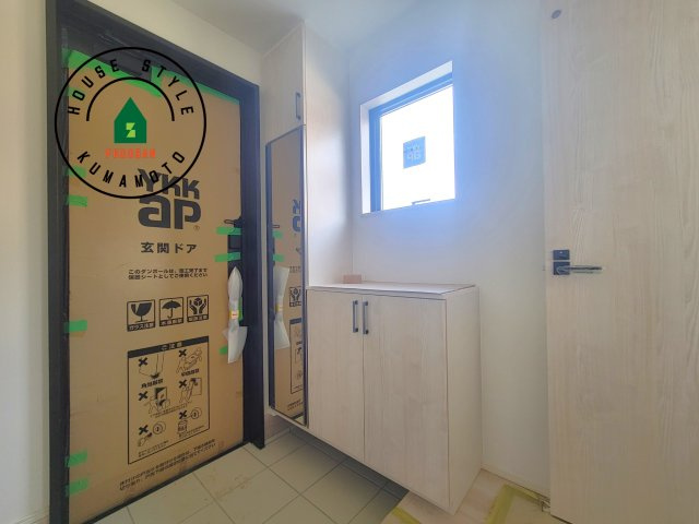 熊本市南区良町5丁目第2-1棟（1号棟）　の防犯設備|二重ロックでしっかり防犯対策ができます。