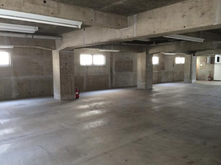 品川区南大井６丁目の倉庫の内装