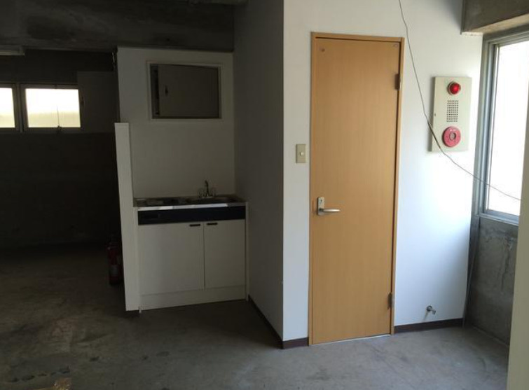 品川区南大井６丁目の倉庫の内装