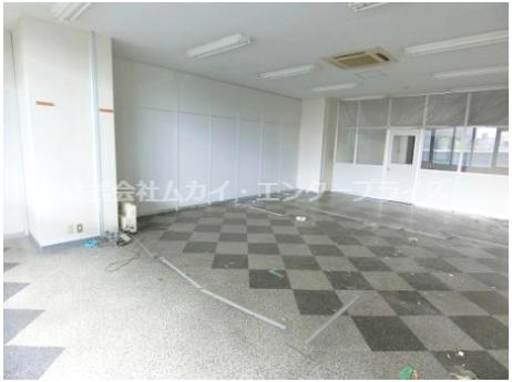堺市中安井町　貸店舗の内装|内装は落ち着いています