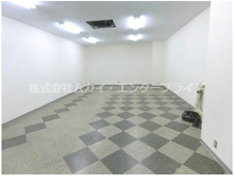 堺市中安井町　貸店舗の内装|過ごしやすい室内です