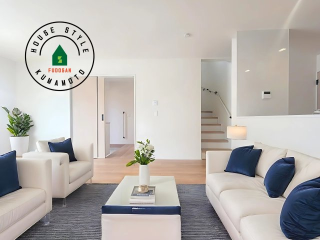 熊本市北区龍田1丁目第1-3棟（1号棟）の居間・リビング|明るく開放的なリビングダイニングは豊かな陽光が注ぎ込み、やすらぎの空間を演出してくれます。ご家族で楽しいひとときをお過ごし下さい。※家具はCGを合成したものです。