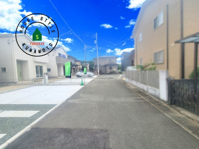 熊本市北区龍田1丁目第1-3棟（1号棟）の前面道路含む現地写真|前面道路です。