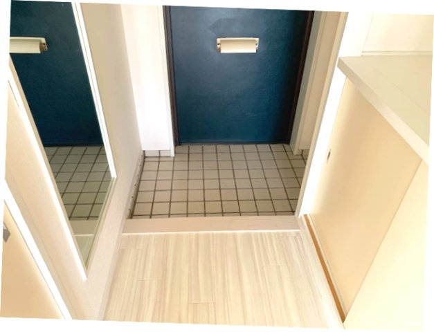 西川口朝日マンションの玄関