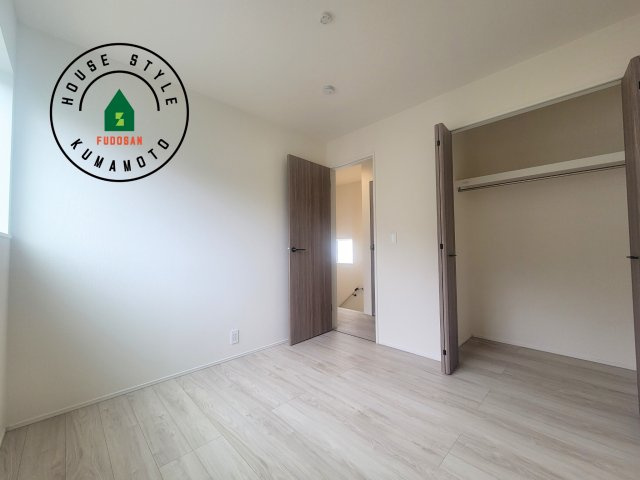 熊本市北区龍田1丁目第1-3棟（3号棟）の子供部屋|採光良好な洋室は全居室、複層ガラスの遮熱効果と断熱効果で、一年中快適に過ごせます。