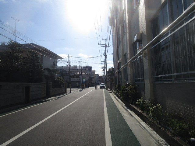 板橋区小豆沢２丁目の倉庫の周辺