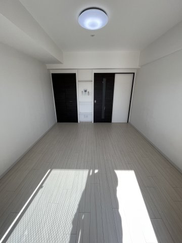 大阪市城東区中央２丁目の賃貸マンションの寝室