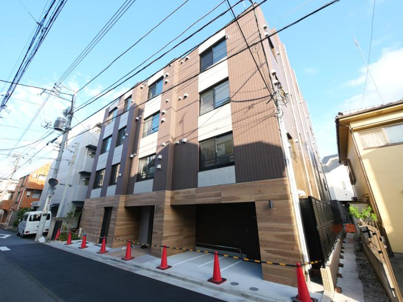 ＣＯＭＰＯＳＩＴＥ　渋谷本町