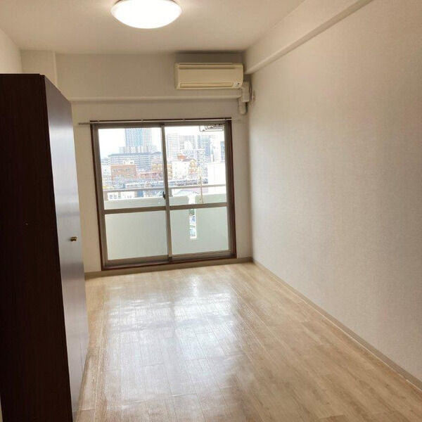 メルツハイム北村の洋室