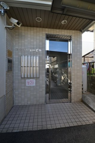 コウゴ・リヨービルのエントランス|毎日通るエントランスはこのようになっています