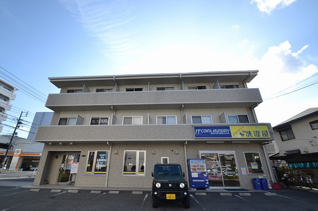 コウゴ・リヨービル