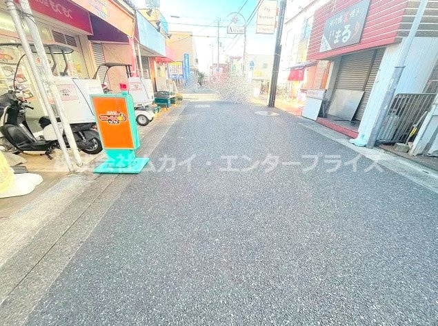 ロータス藤田ビルの周辺|前面の通りです☆