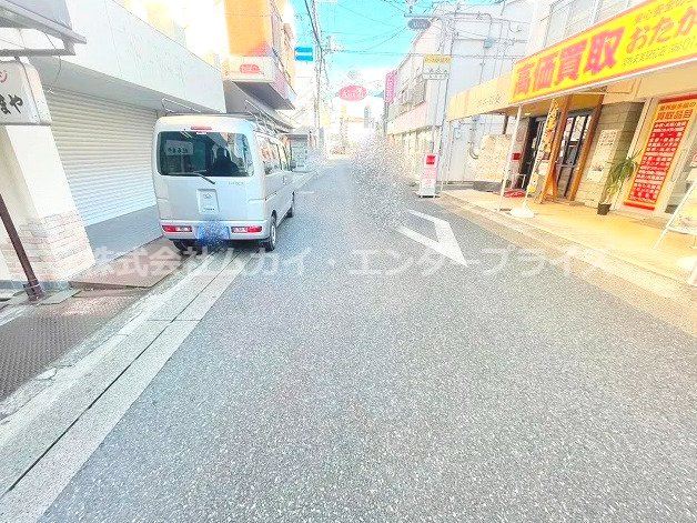 ロータス藤田ビルの周辺|前面の通りです☆