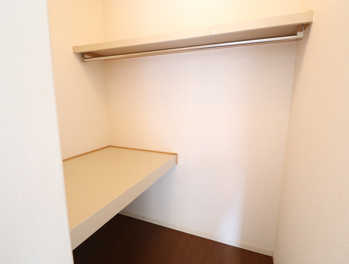 熊本市南区八幡１０丁目のアパートの収納