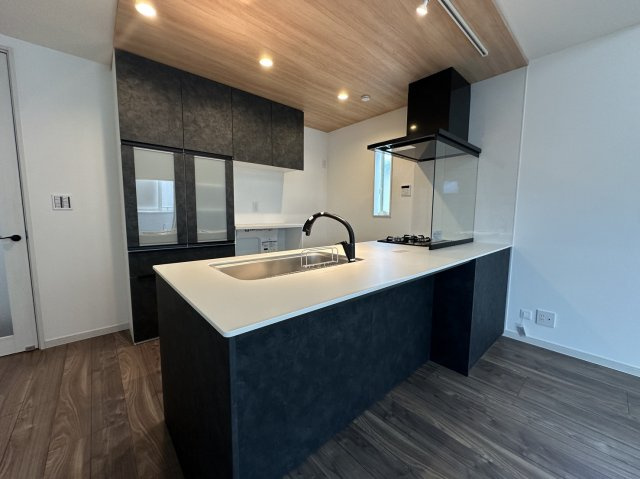 茅ヶ崎市松風台　新築一戸建てのキッチン