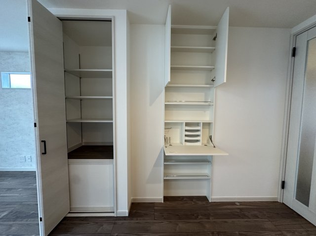 茅ヶ崎市松風台　新築一戸建ての収納