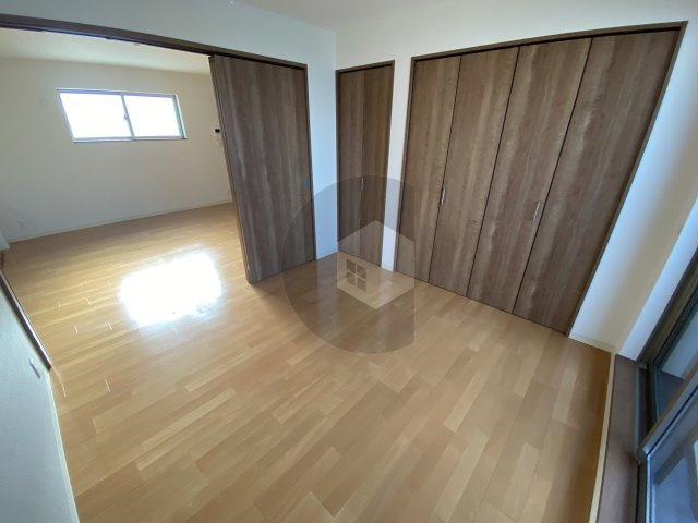 クリエオーレ新鴻池の寝室