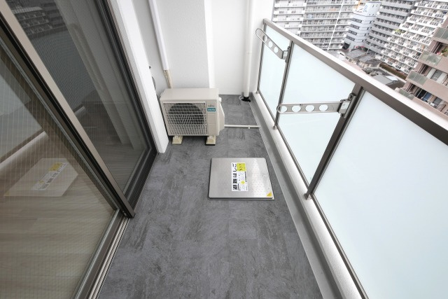 セレニテ新大阪ミラク弐番館のバルコニー