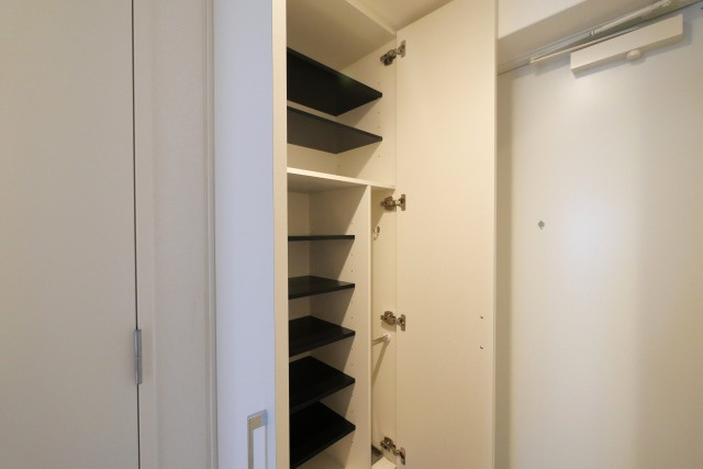 セレニテ新大阪ミラク弐番館の収納