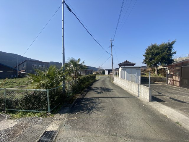 【前面道路含む現地写真】 | 阿蘇郡西原村大字布田