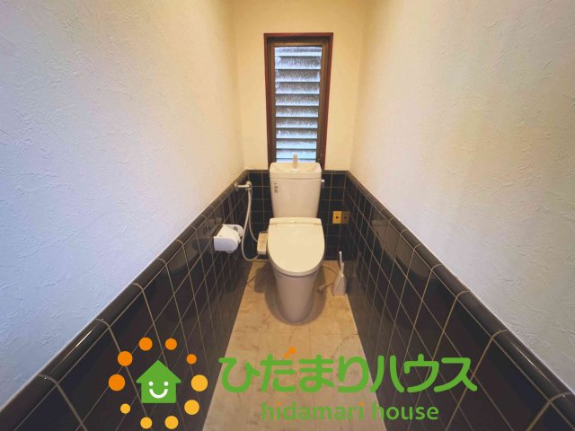 加須市鴻茎　中古一戸建てのトイレ