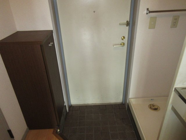 【玄関】 | HREビル | 別号室の写真になります。現況優先。