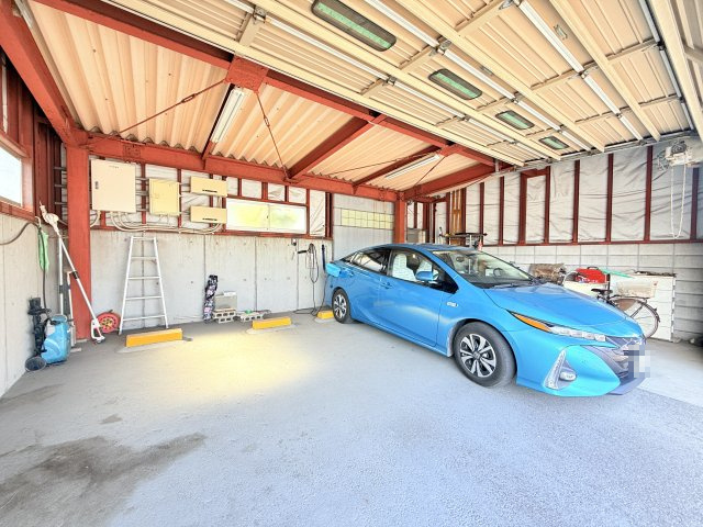 神栖市大野原3丁目中古住宅の駐車場