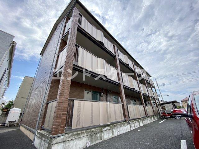 グランドールの外観|高崎、前橋エリアのお部屋探しはエンドスケープまで！お客様の理想お聞かせ下さい♪