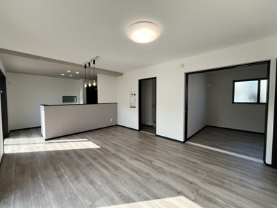 【居間・リビング】