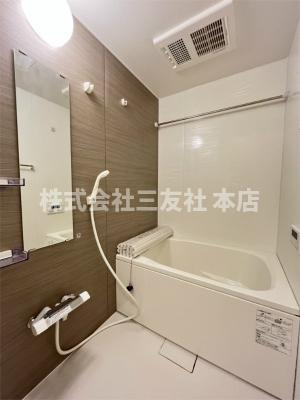 【浴室】 | Feliz