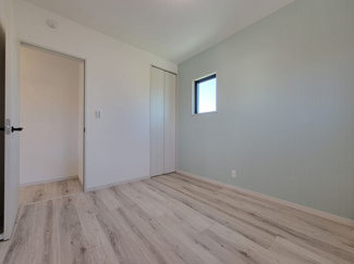 【洋室】 | 甲斐市竜王 新築オール電化住宅 南道路 敷地88坪 駅歩15 | 2階東側洋室5.2帖