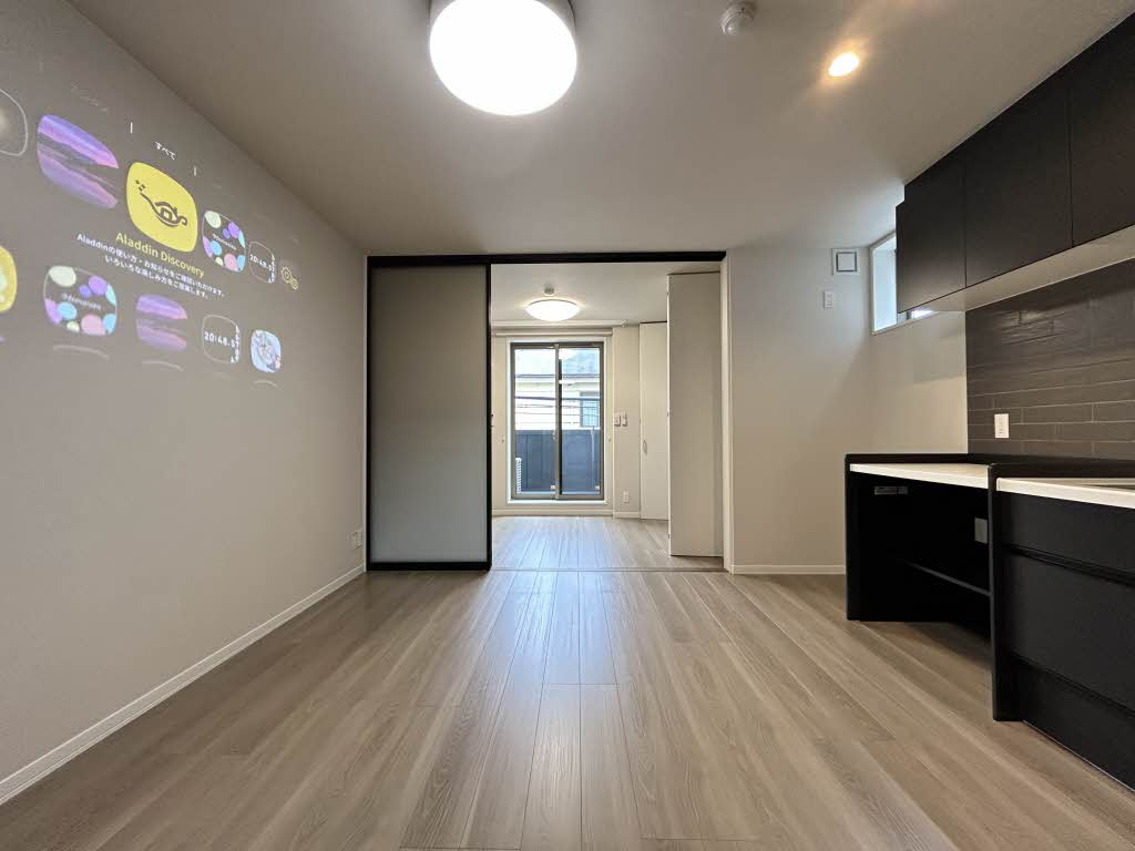 Ｐａｒａｄｉｓｏ熊本駅前の居間・リビング