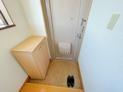 【玄関】 | 光陽マンション【名古屋市賃貸・敷地内駐輪場有】