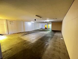 下野市薬師寺貸倉庫・工場・事務所　１棟のロビー