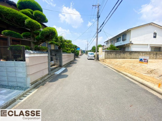 【前面道路含む現地写真】 | 久御山町栄2丁目　売土地　建築条件無し