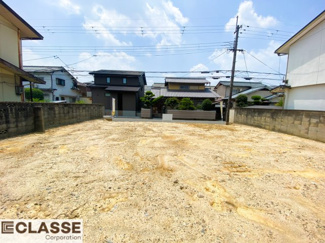 【前面道路含む現地写真】 | 久御山町栄2丁目　売土地　建築条件無し