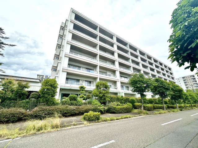 パークハウス高森ヒルズエアーズコートの外観