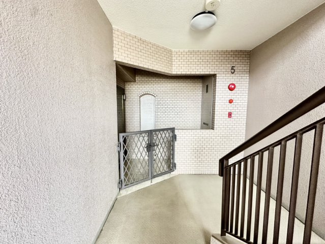 高森パークハウス弐番館のその他共用部分|住戸階廊下