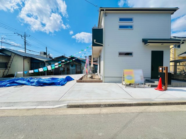 前橋市文京町1丁目の外観|駐車スペース3台可能！！
